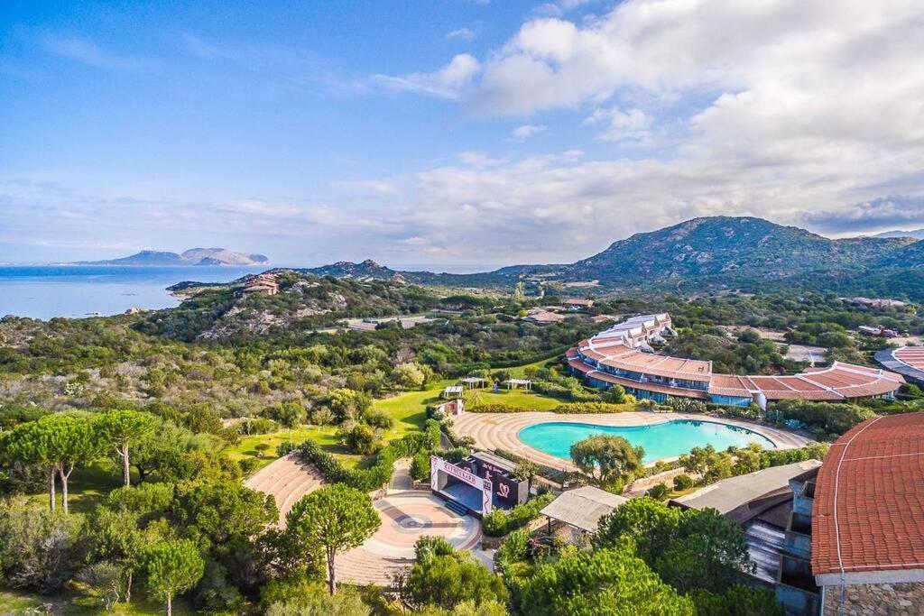 Boho Chic Beach Resort In Sardegna Porto Istana Exteriör bild